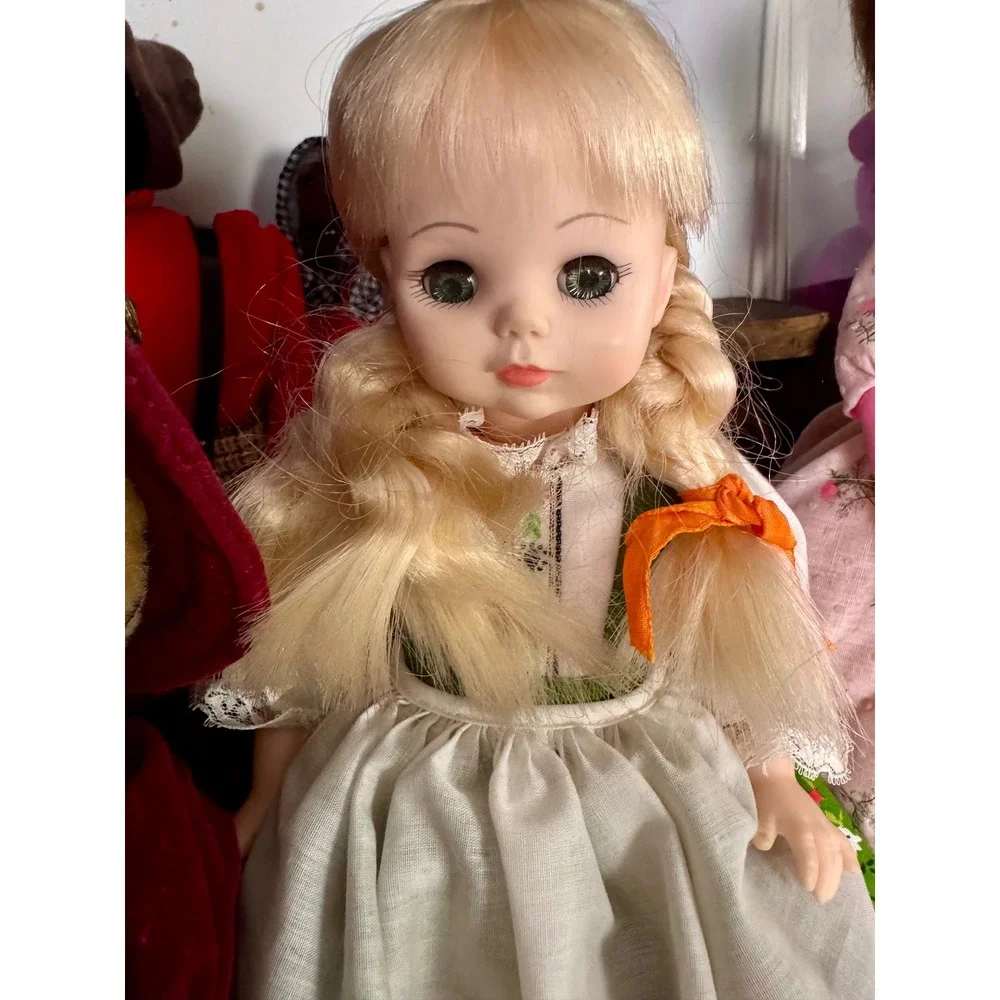 Madame Alexander Heidi Doll Vintage Blonde Braids Floral Dirndl Eyelet Apron 12